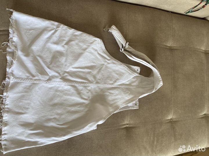 Джинсовый комбинезон