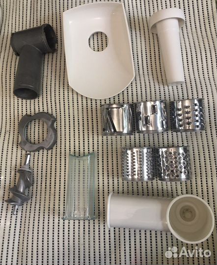 Электромясорубка Moulinex HV8