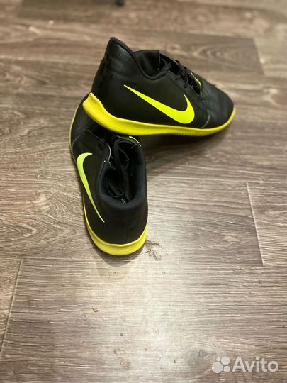 Футзалки nike 42 размер