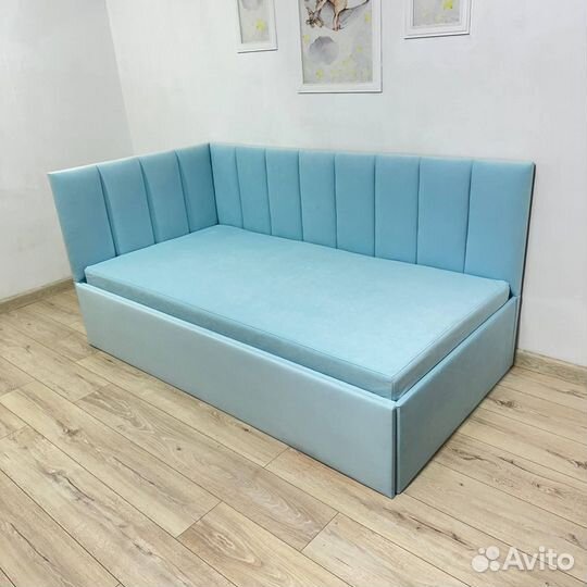 Детская мягкая кровать