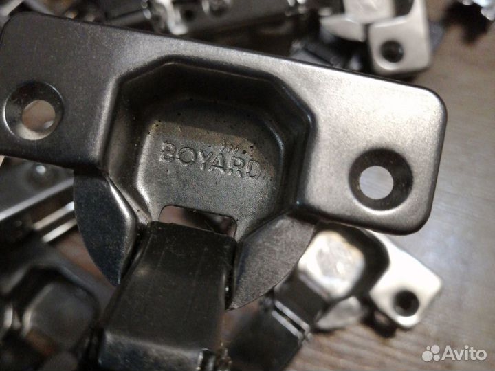 Петли мебельные накладные