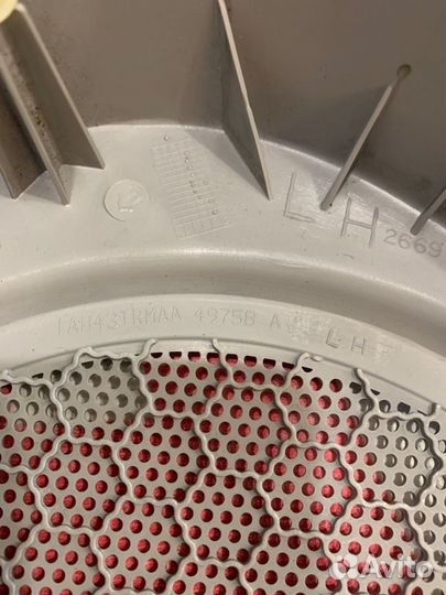 Крышка динамика задняя левая Dodge Caliber 2007