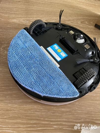 Робот пылесос ilife v50