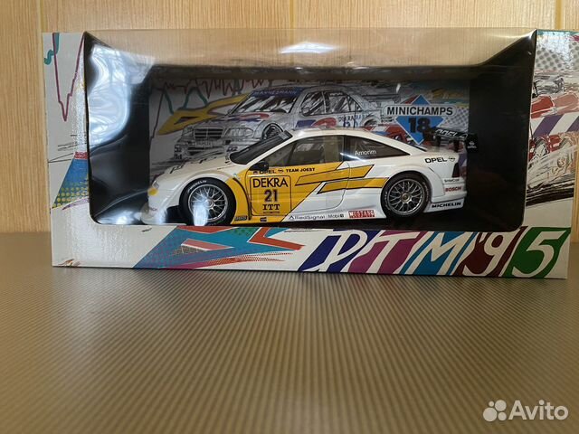 Модель 1:18 Opel Calibra DTM 95