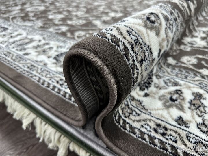 Ковер овальный 2х4 Новый