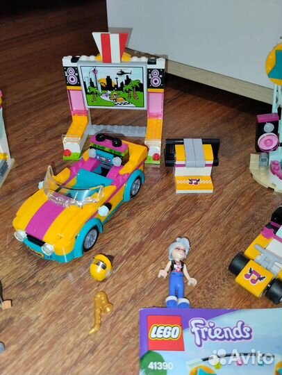 Кафе и караоке, Lego friends