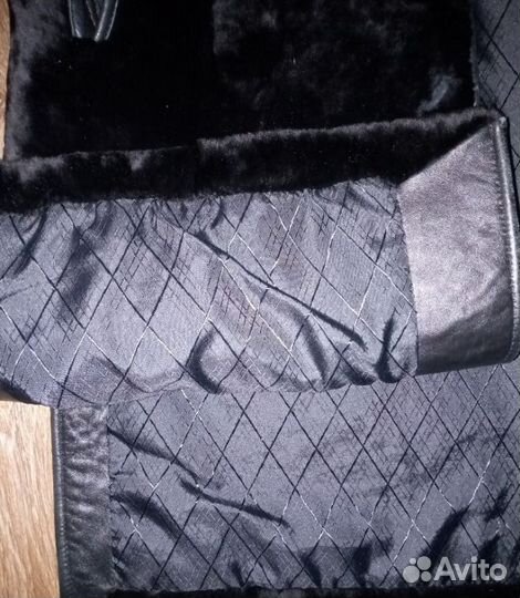 Шуба мутоновая с капюшоном