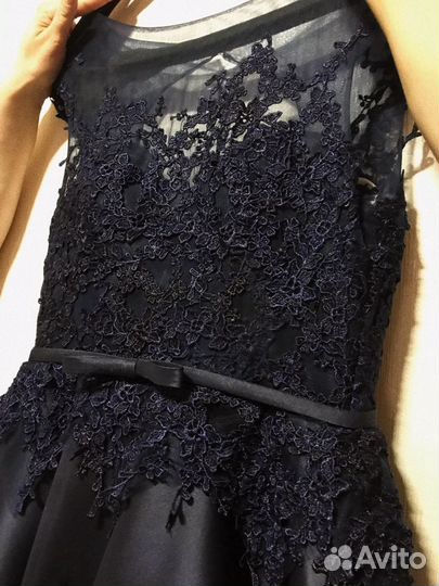 Продаю платье
