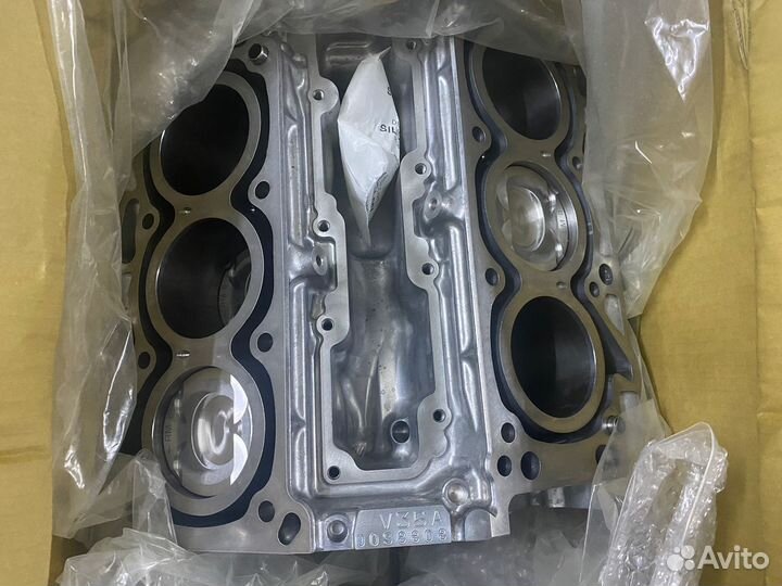 Шорт блок Lexus LX 500 600 Toyota Land Cruiser 300