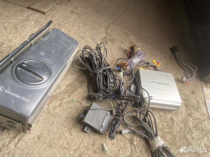 Mercedes w204 магнитола