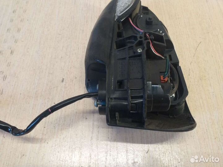 Зеркало правое Toyota Camry V50 2014 год