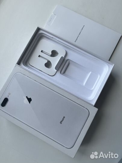 Коррбка от iPhone 8 plus silver