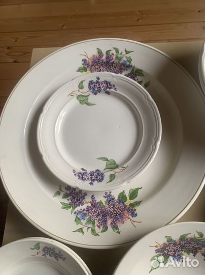 Тарелки, блюдо и салатники сирень, зик
