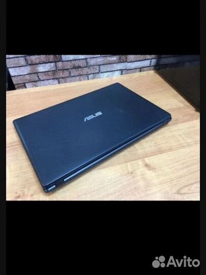 Ноутбук asus