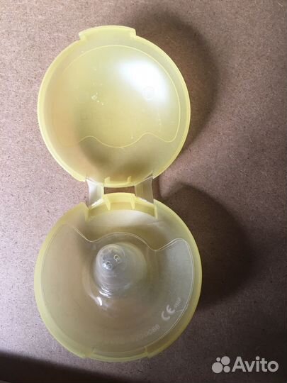 Накладки на грудь medela