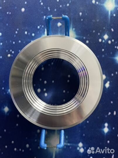 Точечные встраиваемые светильники