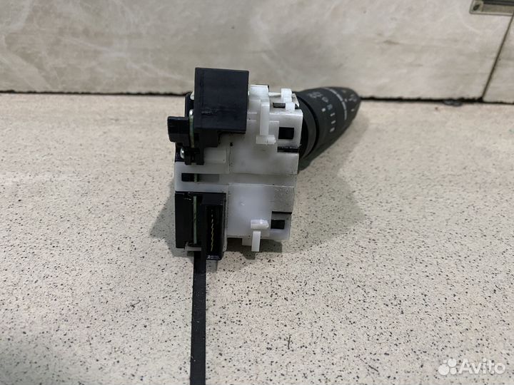 Переключатель дворников Nissan tiida C11