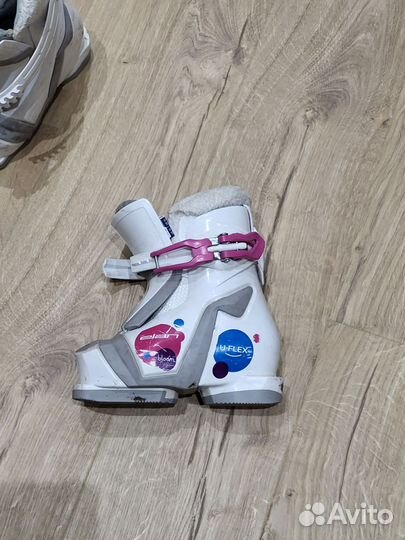 Детские горнолыжные ботинки