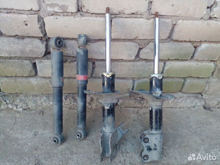 Стойки и амортизаторы nissan vanette