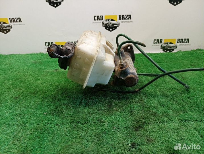 Главный тормозной цилиндр