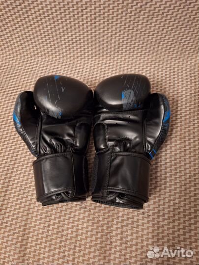 Боксерские перчатки, demix 10 oz