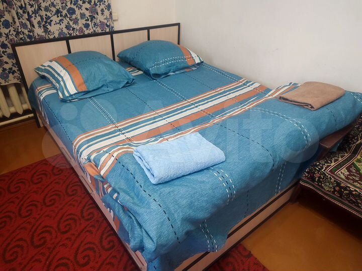 2-к. квартира, 60 м², 1/3 эт.