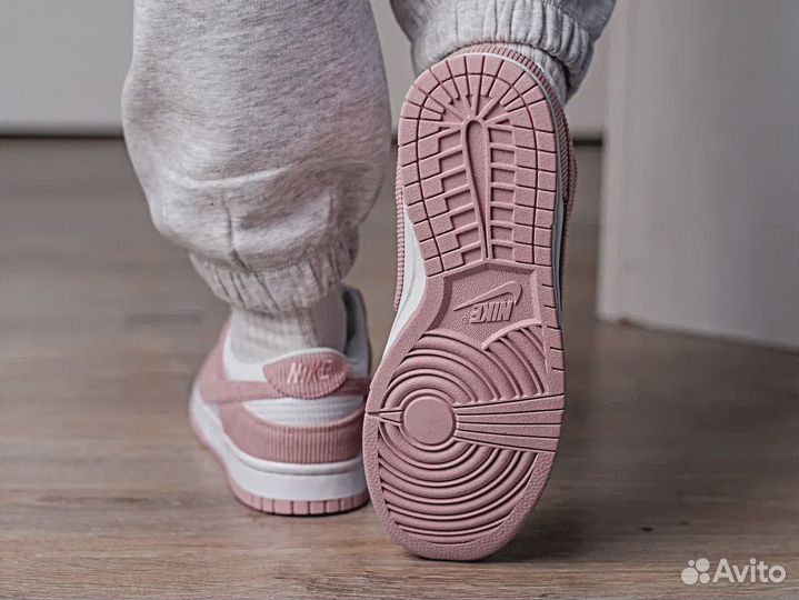 Nike Dunk Low Pink Corduroy