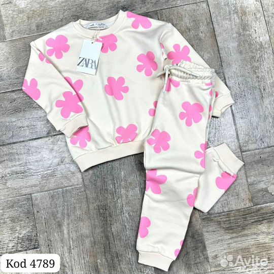 Костюм детский zara новый