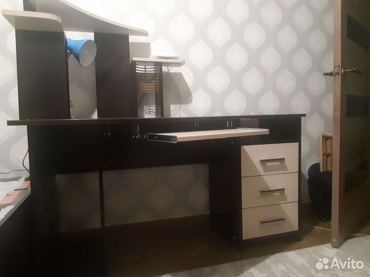 Компьютерный стол бу
