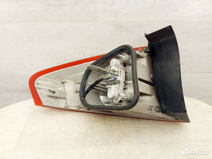 Фонарь задний правый Ford Mondeo 4. 2006-2010