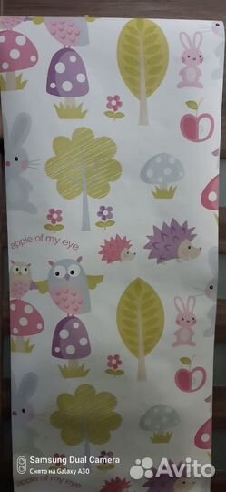 Обои детские отдам