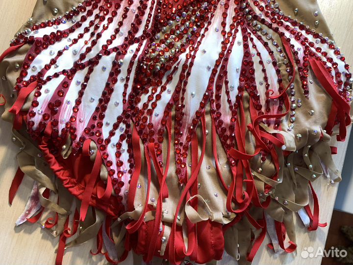 Купальник для художественной гимнастики