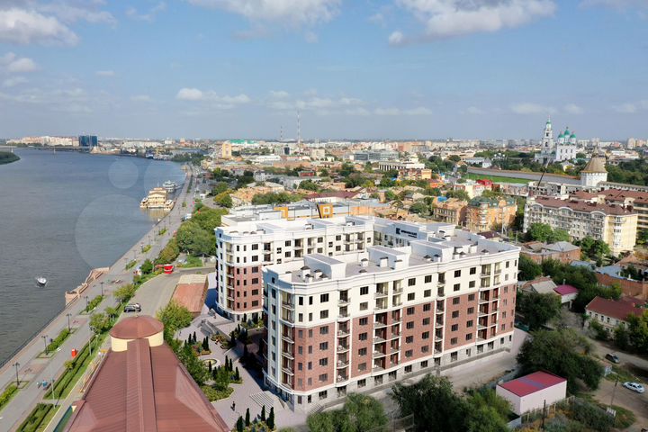 3-к. квартира, 107 м², 2/7 эт.