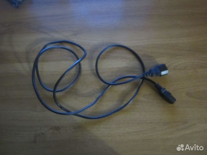 Сетевой шнур