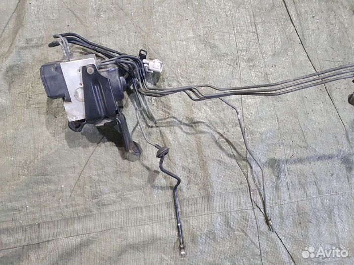 Блок abs с трубками jzx105 gx105 Mark2 Chaser