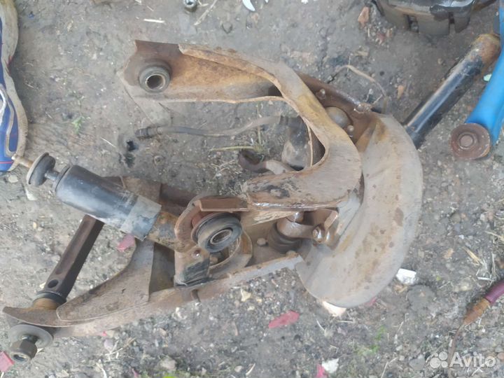 Кулак в сборе