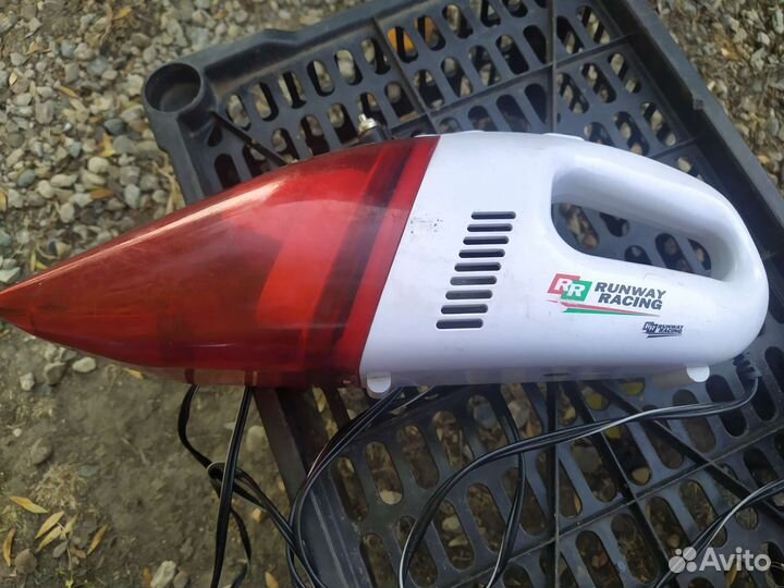 Автомобильный пылесос бу