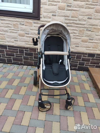 Продаю коляску 3 в 1(торг уместен)