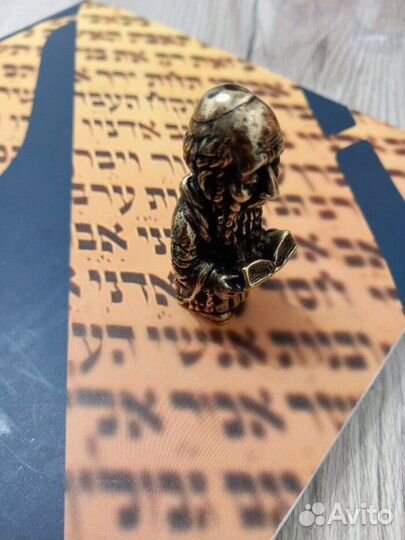 Латунная статуэтка Раввин