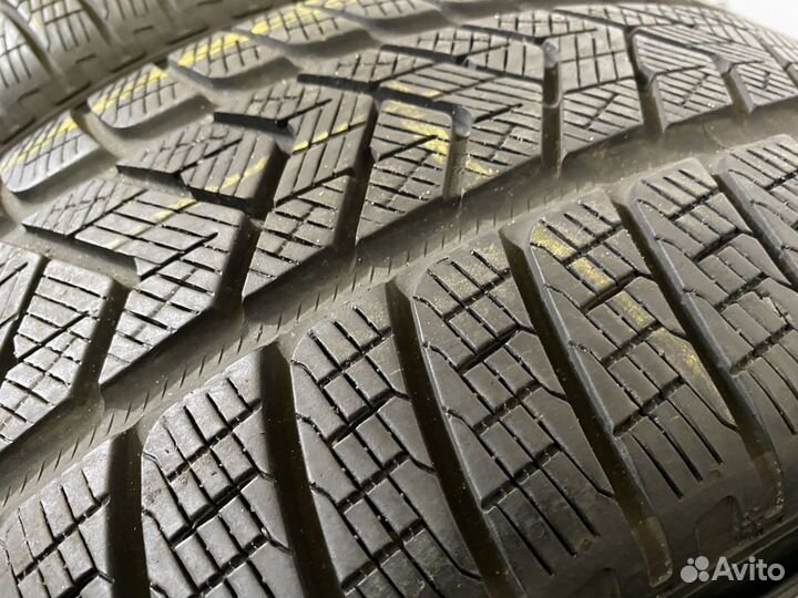 Pirelli Scorpion Winter 255/50 R20