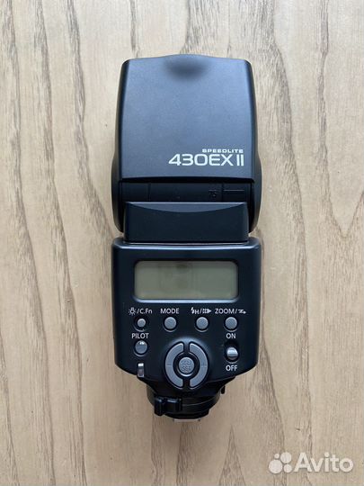 Вспышка камеры Canon Speedlite 430EX II
