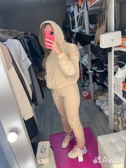 Спортивный костюм велюр 42-48