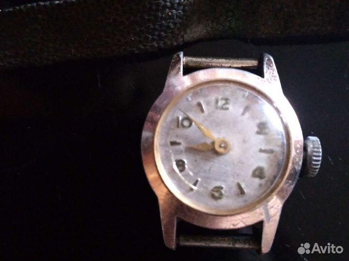 Часы наручные женские СССР