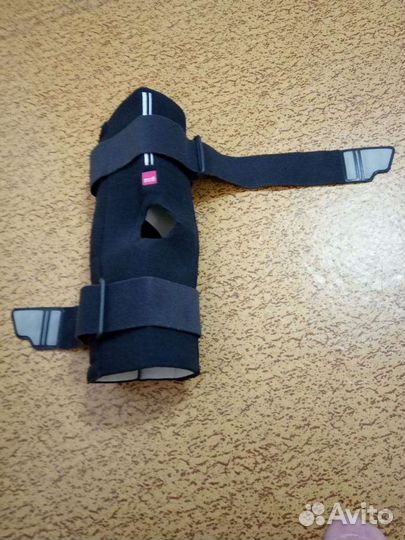 Коленный ортез