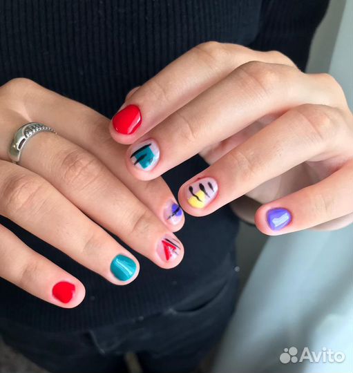 Модель на Маникюр и педикюр на дому
