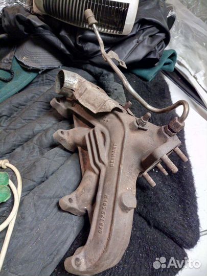 Коллектор выпускной для Ауди 80, 90,100