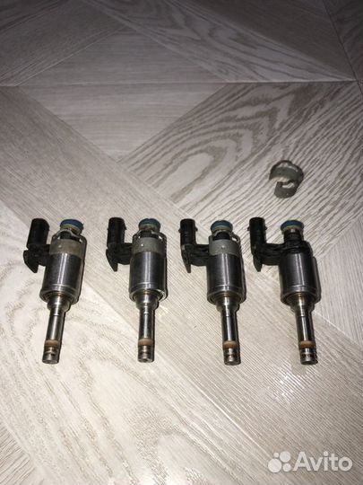 Форсунка топливная skoda octavia