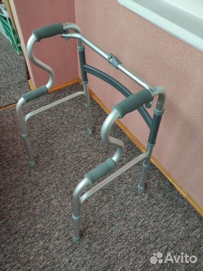 Опора-ходунки Amrus AMW1B77 шагающие двухуровневые