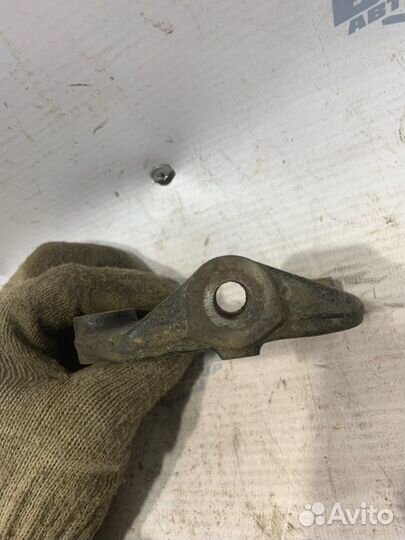 Кронштейн гидроусилителя руля Toyota Corolla AE100