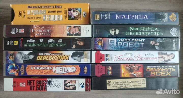 Видеокассеты VHS с фильмами (лицензия)